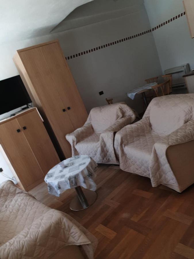 Smartno Apartmaji Sobe Josko Apartment Luaran gambar