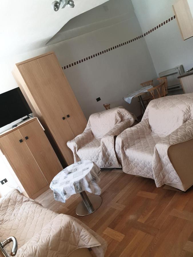 Smartno Apartmaji Sobe Josko Apartment Luaran gambar