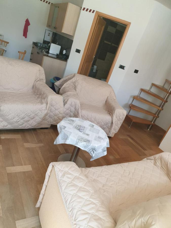 Smartno Apartmaji Sobe Josko Apartment Luaran gambar