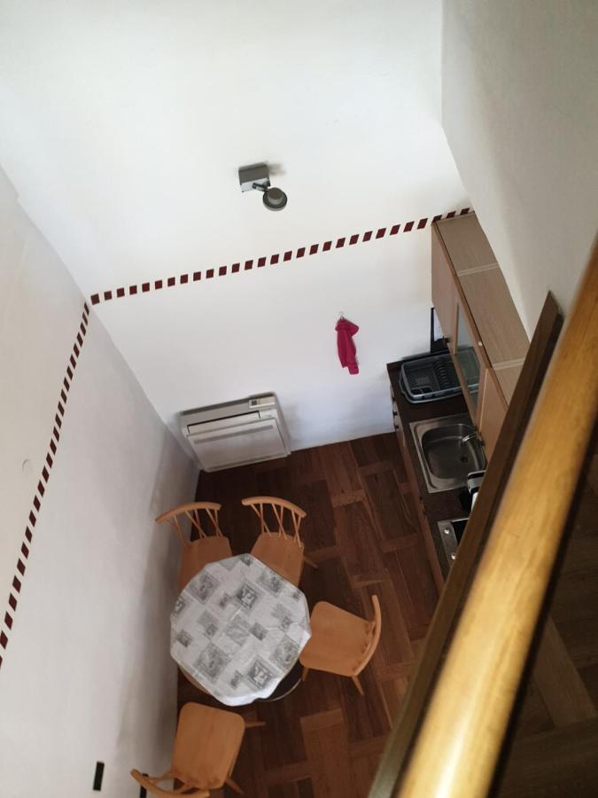 Smartno Apartmaji Sobe Josko Apartment Luaran gambar