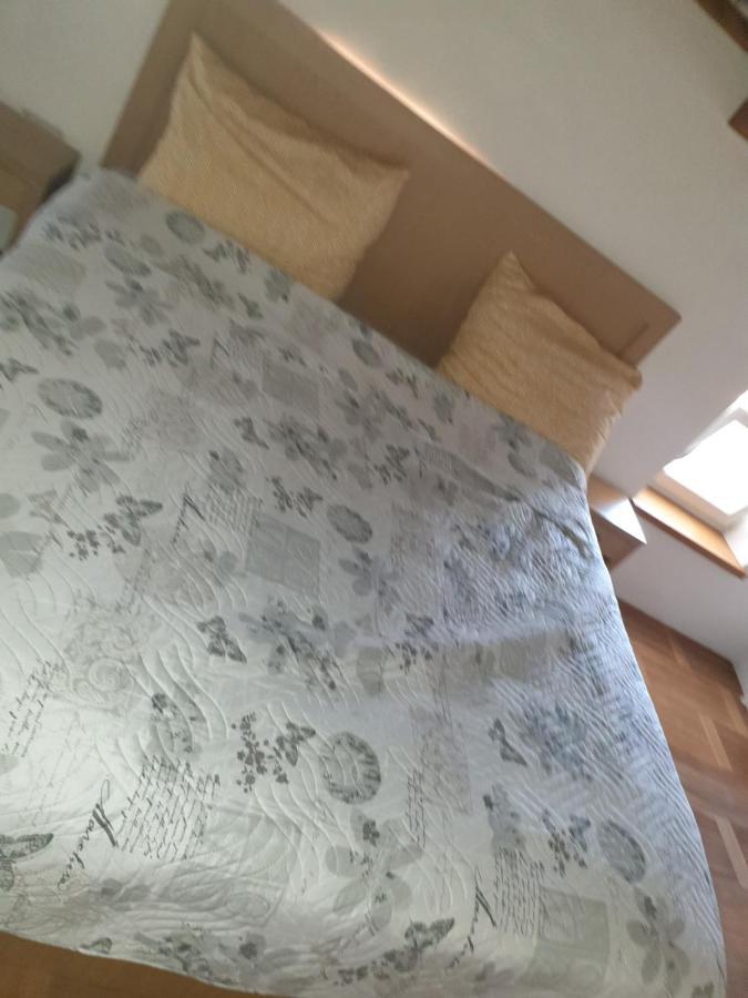 Smartno Apartmaji Sobe Josko Apartment Luaran gambar